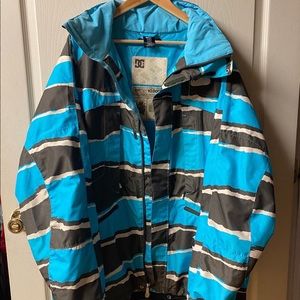 DC shoes ski and snowboarding jacket
